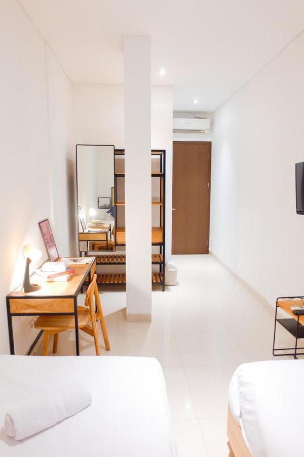 Tengah Tengah Jakarta Exteriör bild